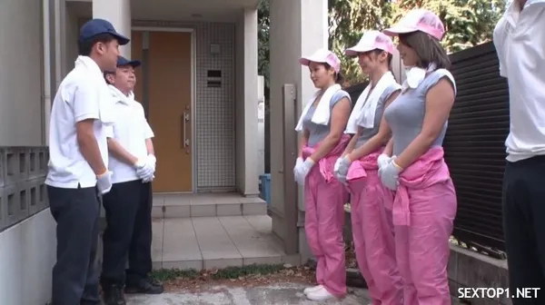 Biệt đội dọn nhà dâm loạn