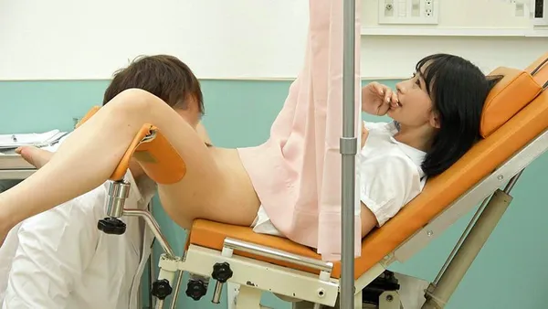 Công ty tổ chức khám sức khỏe định kỳ, nhưng sao nó lạ lắm…